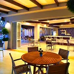 Venezia & Hotell 4*