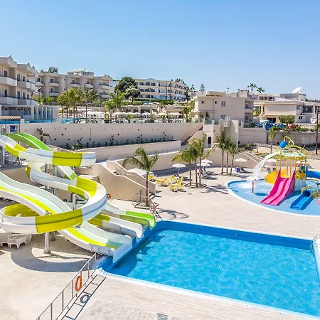 Otel Venezia & 4*