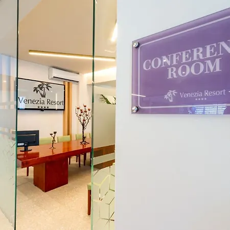 Venezia & Hotel 4*