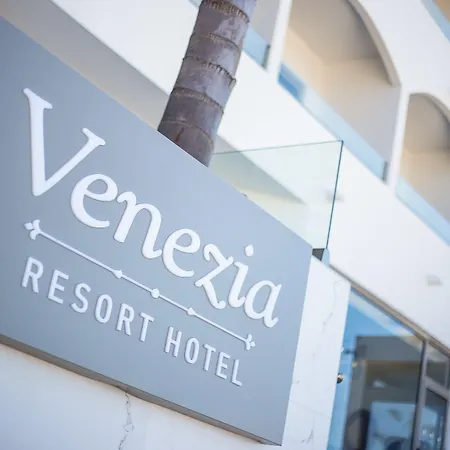 Hotel Venezia & 4*